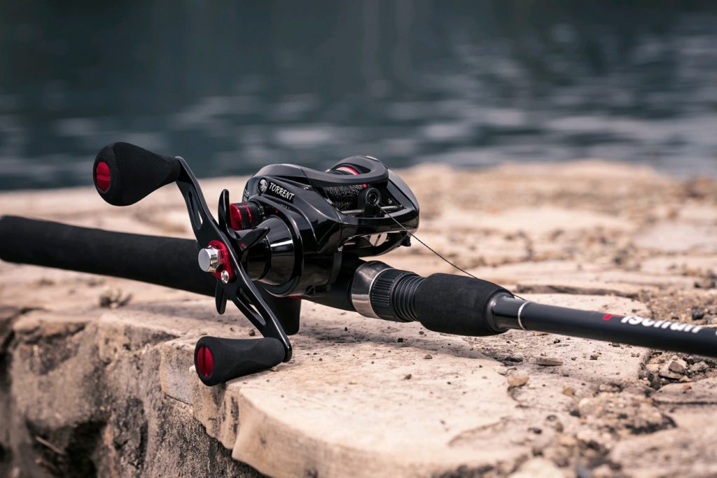 10 Best Baitcasting Reels Under $100 for Saltwater and Freshwater Fishing (Summer 2022)