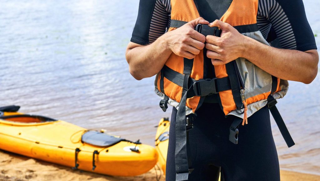 8 Best Kayak Life Vests - Maximum Safety and Comfort! (Summer 2022)