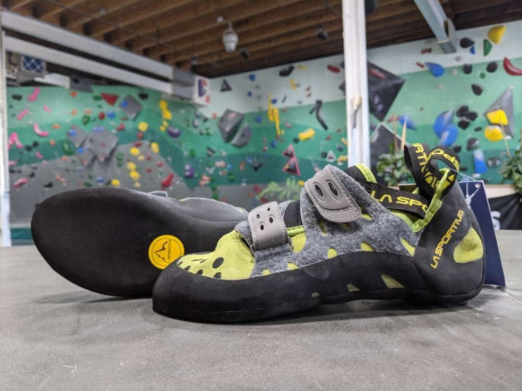 15 Best Climbing Shoes - No Mountain Is Too High for You! (Summer 2022)