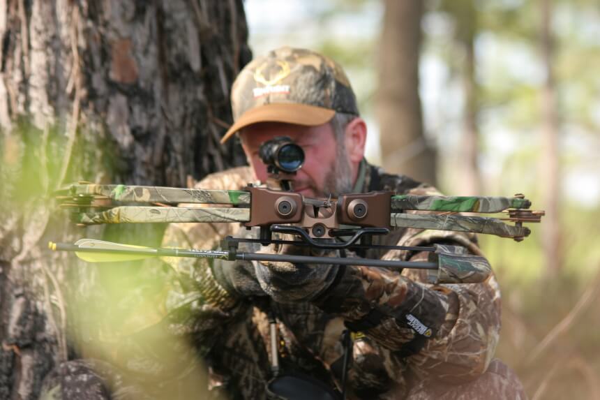 How to Shoot a Crossbow Accurately: An in-Detail Guide for Beginners